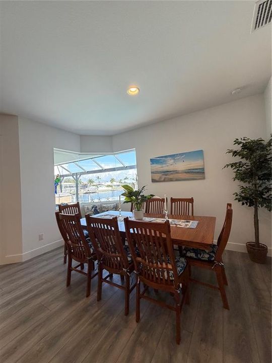 For Sale: $1,300,000 (3 beds, 3 baths, 2655 Square Feet)