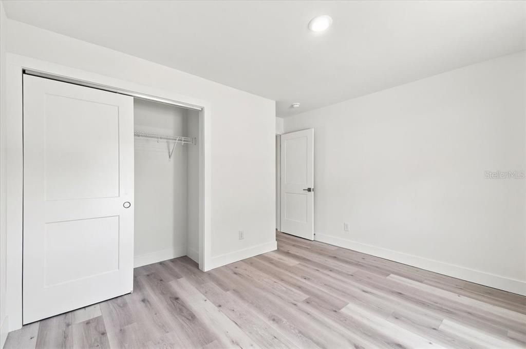На продажу: $330,000 (3 спален, 2 ванн, 1568 Квадратных фут)