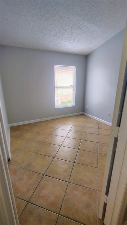 В аренду: $2,600 (4 спален, 2 ванн, 1811 Квадратных фут)