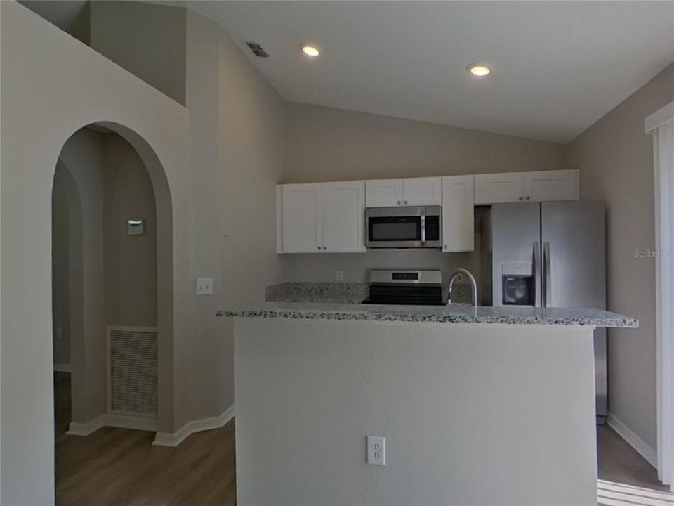 For Rent: $1,919 (3 beds, 2 baths, 1158 Square Feet)