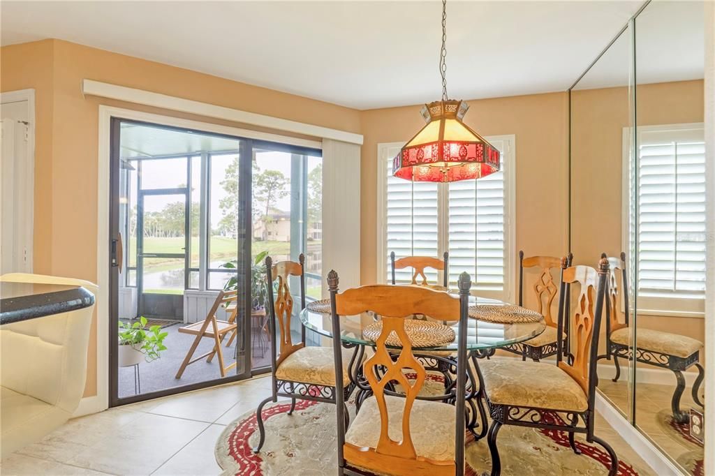 En Venta: $224,900 (3 camas, 2 baños, 1365 Pies cuadrados)