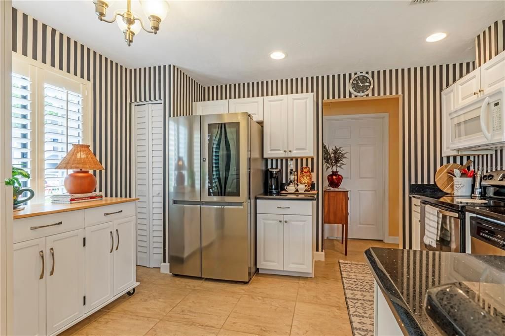 En Venta: $224,900 (3 camas, 2 baños, 1365 Pies cuadrados)