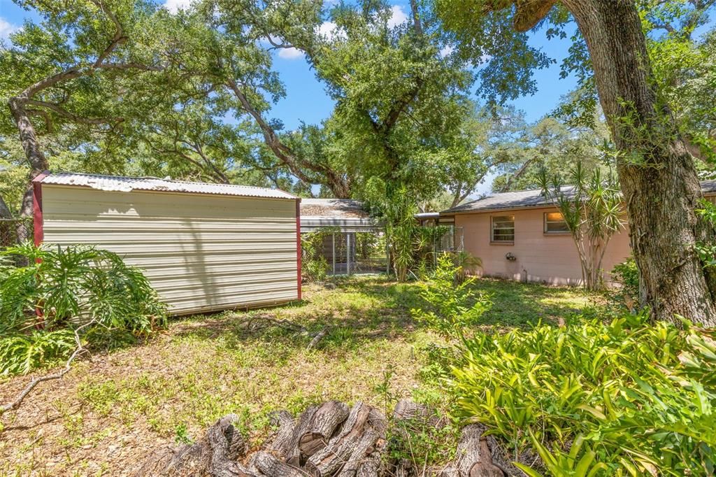 For Sale: $175,000 (2 beds, 1 baths, 644 Square Feet)