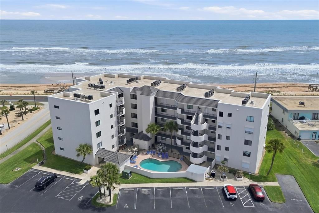 For Sale: $340,000 (2 beds, 2 baths, 1056 Square Feet)