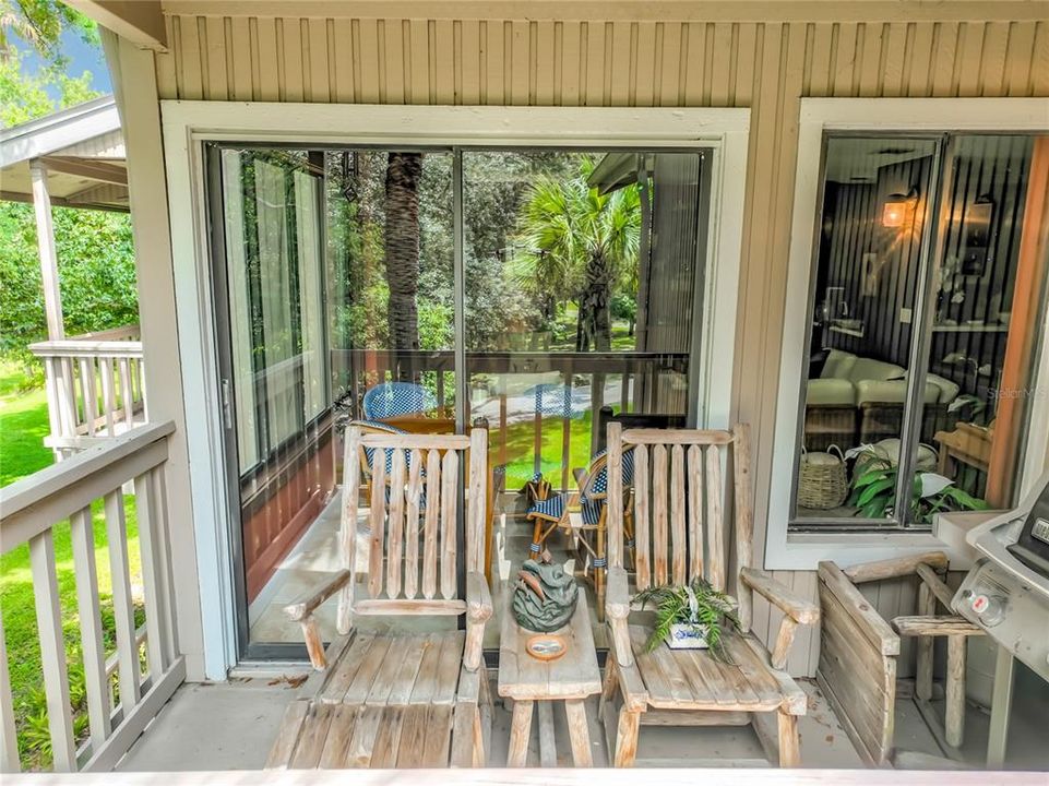 En Venta: $280,000 (3 camas, 3 baños, 1691 Pies cuadrados)