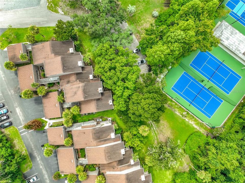 En Venta: $280,000 (3 camas, 3 baños, 1691 Pies cuadrados)