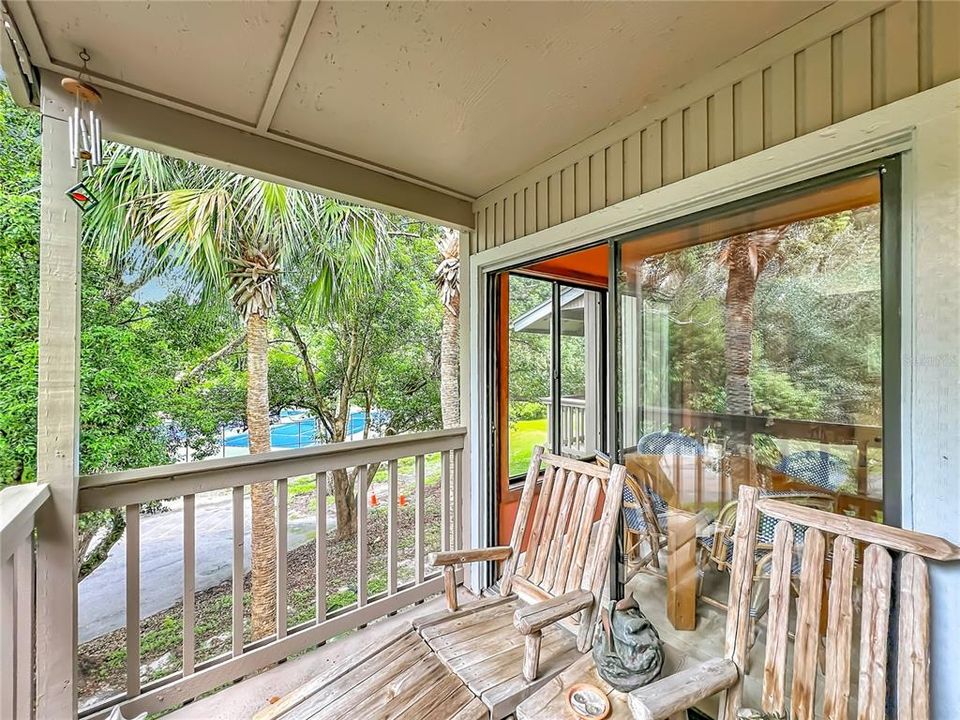 En Venta: $280,000 (3 camas, 3 baños, 1691 Pies cuadrados)