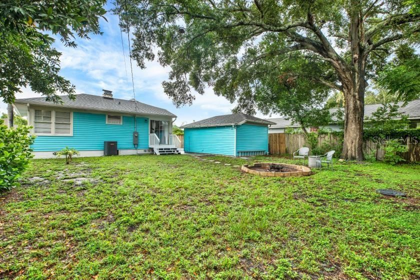 En Venta: $349,900 (2 camas, 1 baños, 1076 Pies cuadrados)