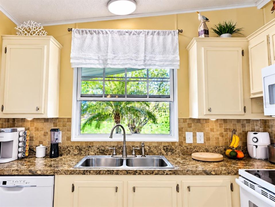 Activo con contrato: $189,000 (2 camas, 2 baños, 984 Pies cuadrados)
