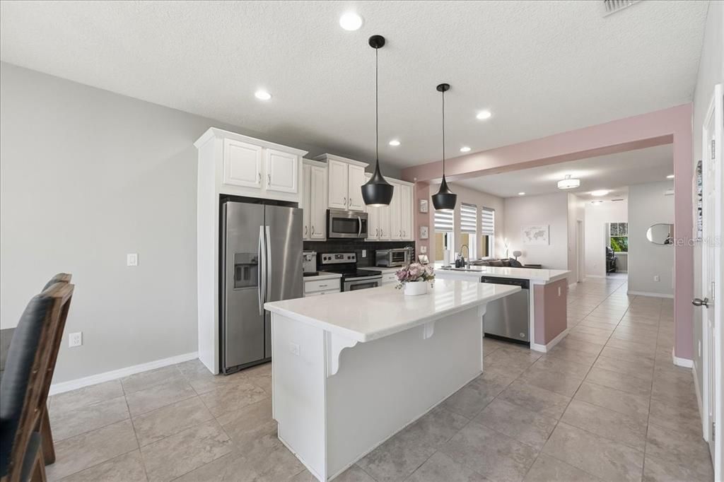 For Sale: $419,990 (3 beds, 2 baths, 1706 Square Feet)
