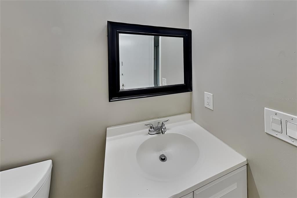 For Rent: $1,949 (3 beds, 2 baths, 1342 Square Feet)