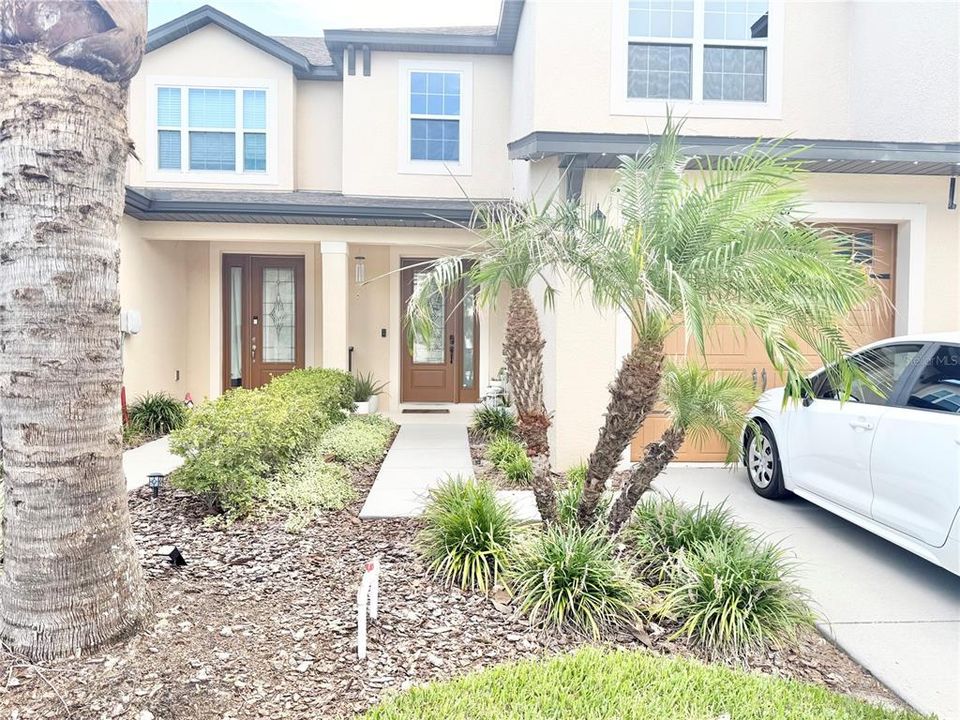 For Sale: $325,000 (3 beds, 2 baths, 1856 Square Feet)