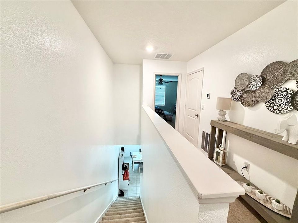 For Sale: $325,000 (3 beds, 2 baths, 1856 Square Feet)