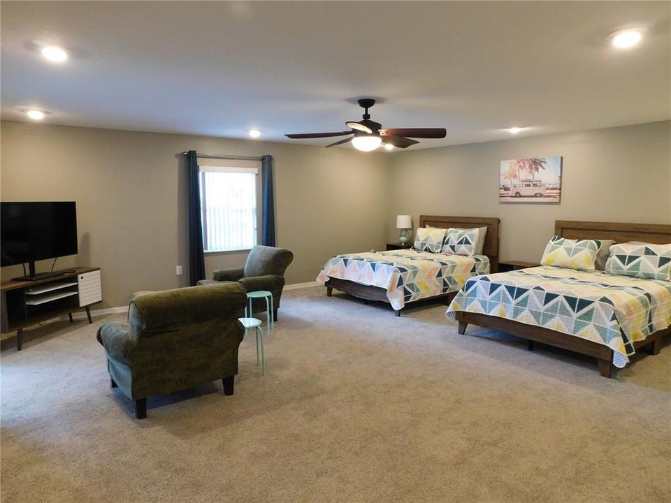 For Sale: $430,000 (3 beds, 2 baths, 2681 Square Feet)