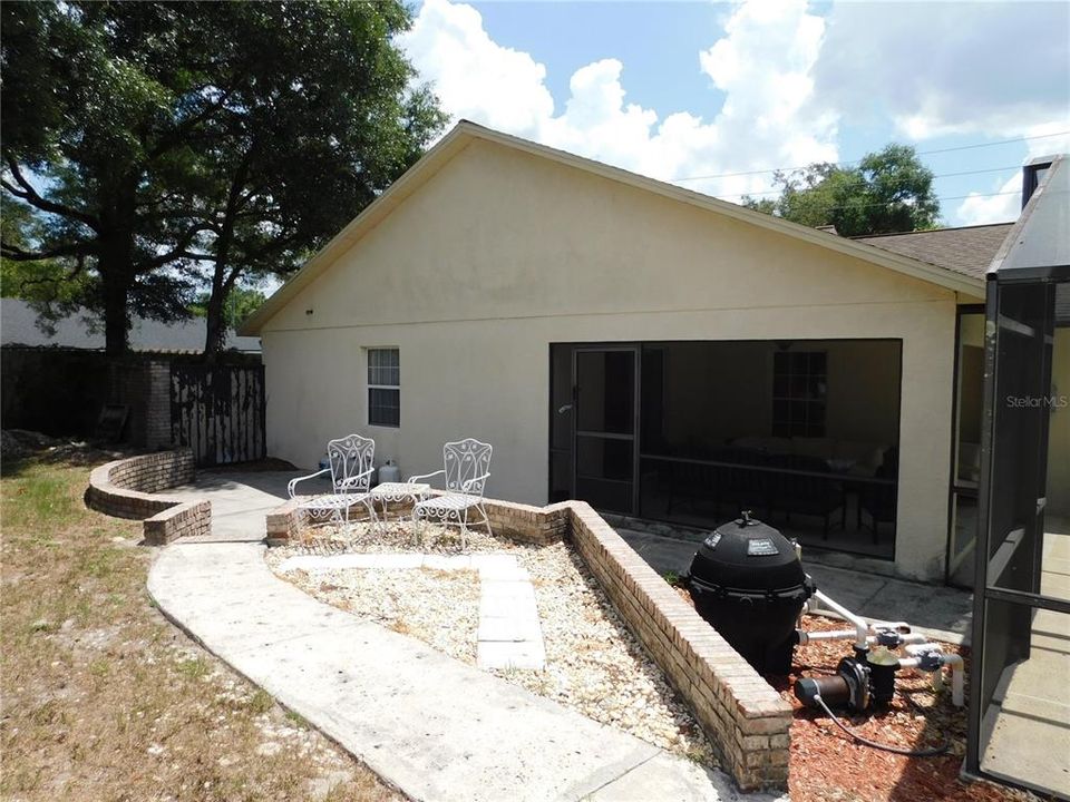 For Sale: $430,000 (3 beds, 2 baths, 2681 Square Feet)
