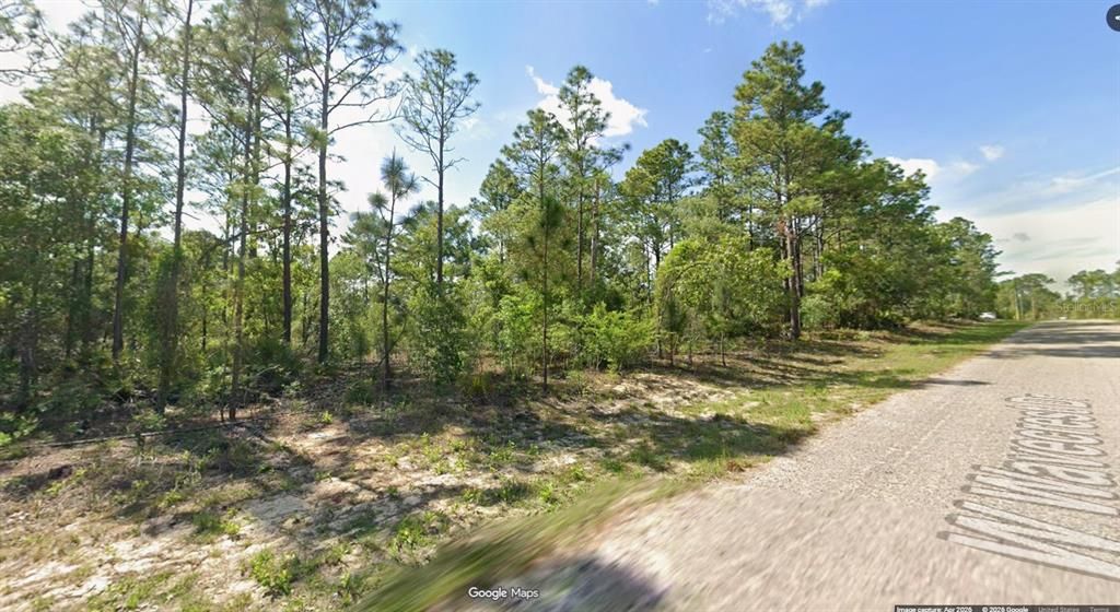 En Venta: $21,400 (0.23 acres)