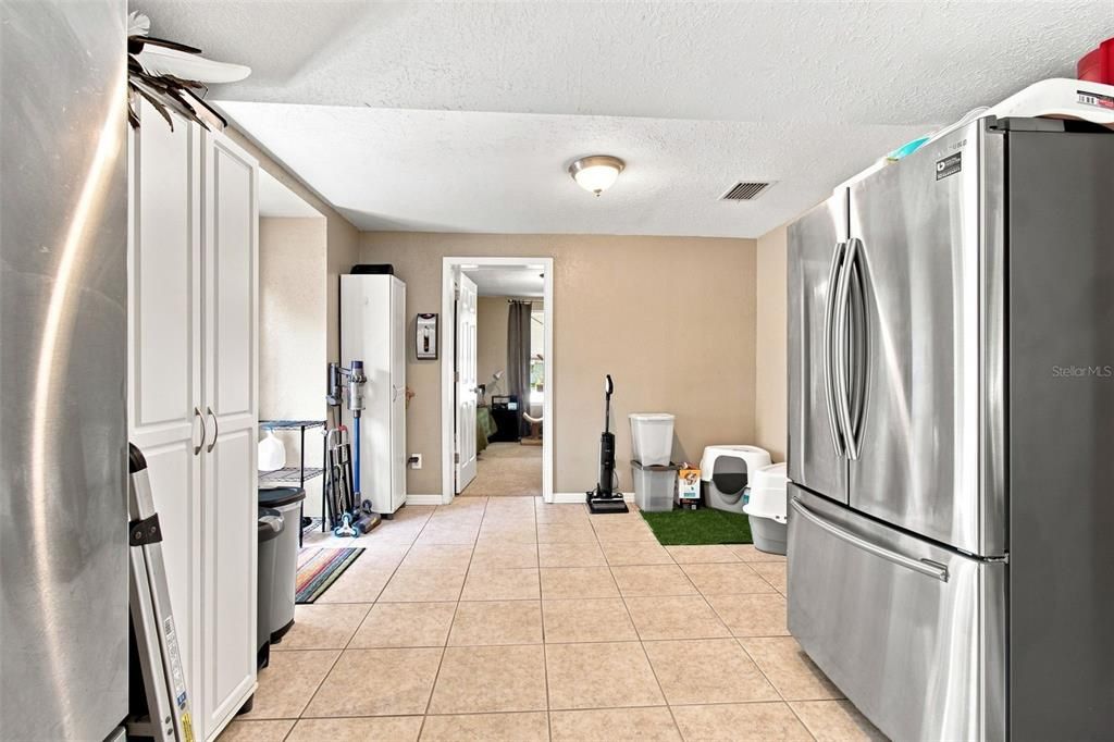 For Sale: $309,900 (2 beds, 2 baths, 1259 Square Feet)