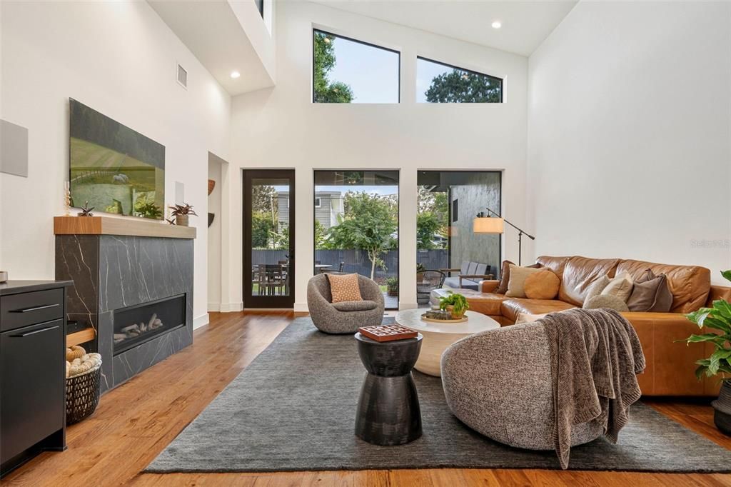 For Sale: $1,095,000 (4 beds, 3 baths, 2287 Square Feet)