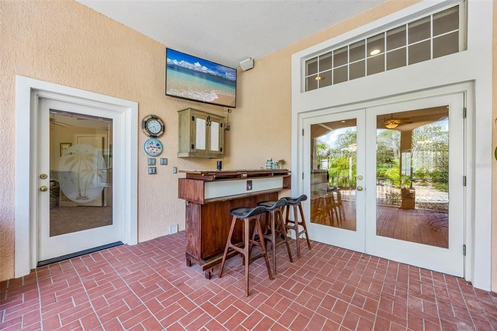 Active With Contract: $863,949 (5 beds, 3 baths, 3459 Square Feet)