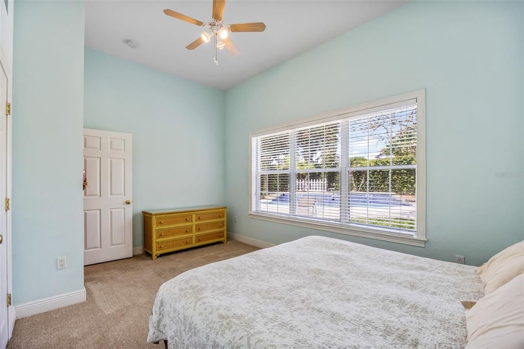 Active With Contract: $863,949 (5 beds, 3 baths, 3459 Square Feet)