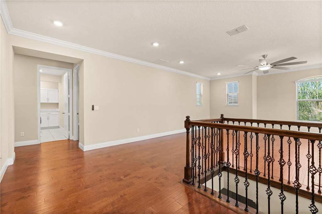 En Venta: $900,000 (6 camas, 4 baños, 4176 Pies cuadrados)