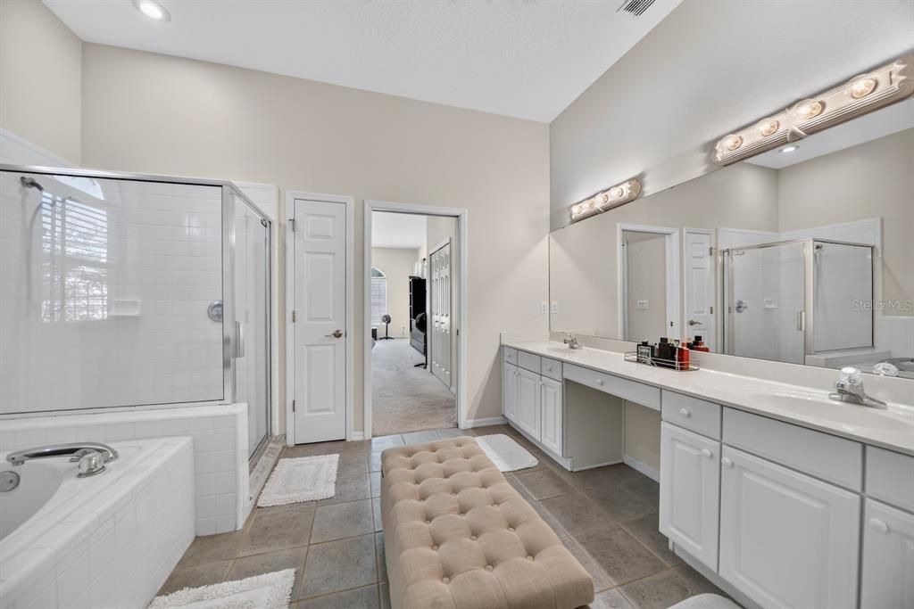 For Sale: $540,000 (4 beds, 3 baths, 2833 Square Feet)