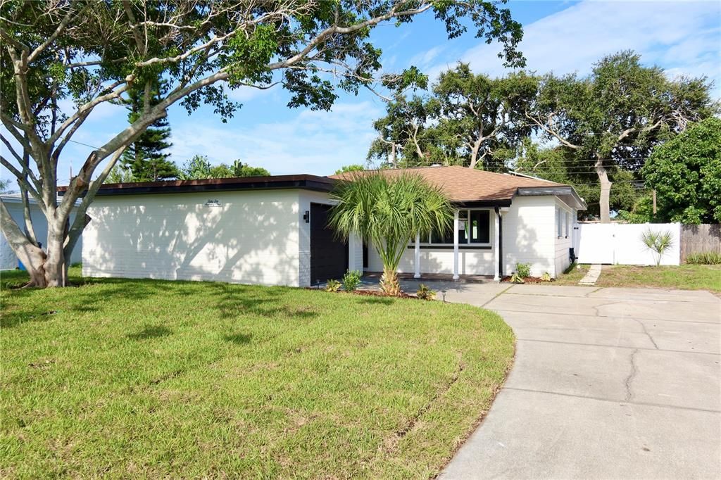 En Venta: $525,000 (3 camas, 2 baños, 1239 Pies cuadrados)