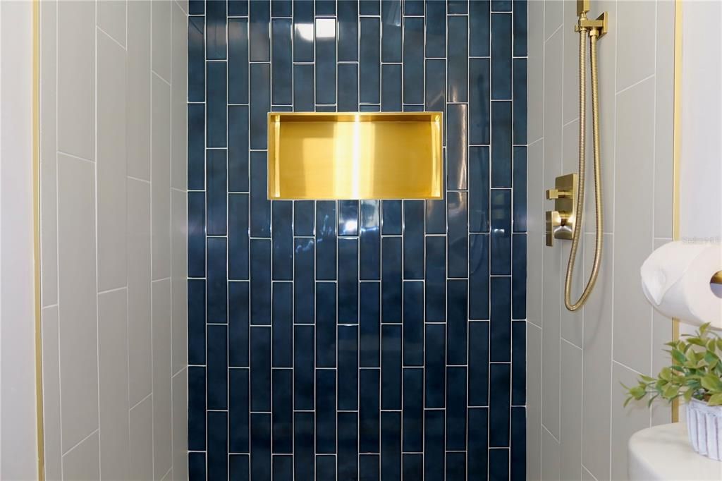 En Venta: $525,000 (3 camas, 2 baños, 1239 Pies cuadrados)