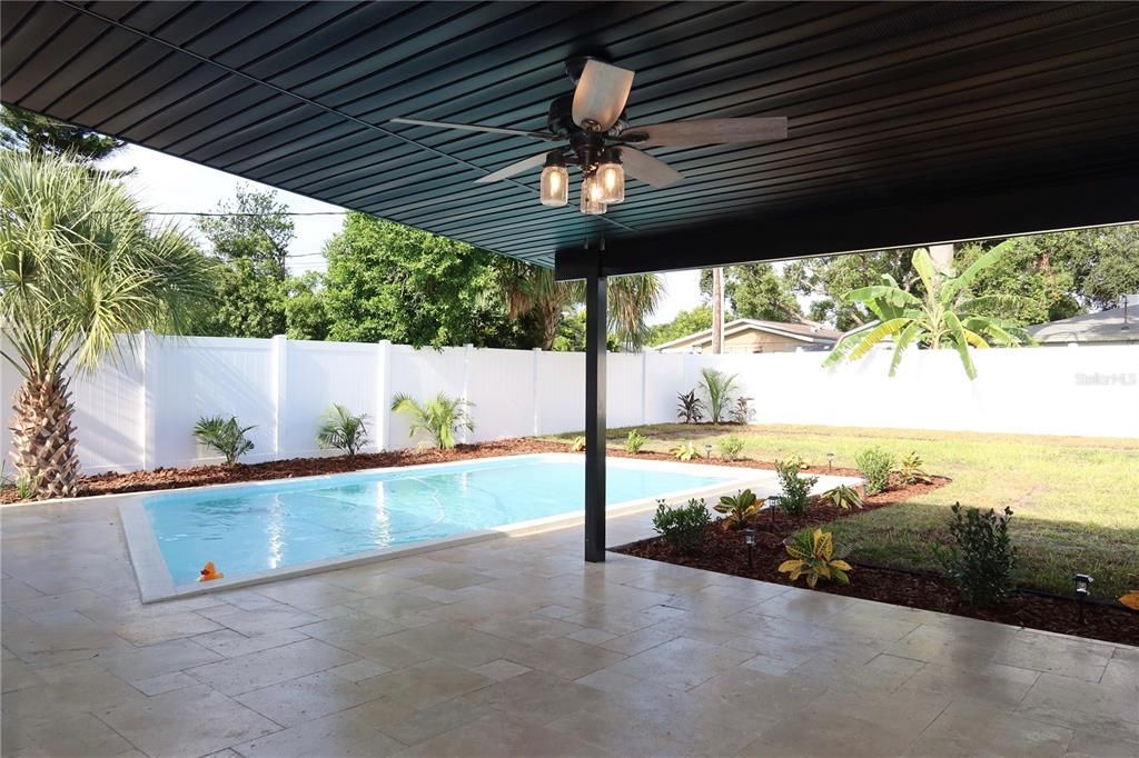 En Venta: $525,000 (3 camas, 2 baños, 1239 Pies cuadrados)