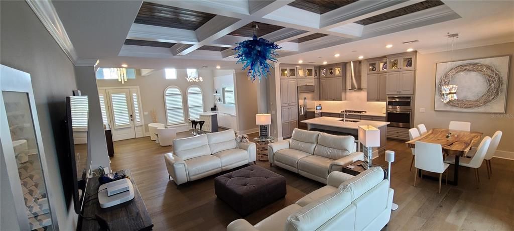 For Rent: $5,250 (4 beds, 3 baths, 2581 Square Feet)