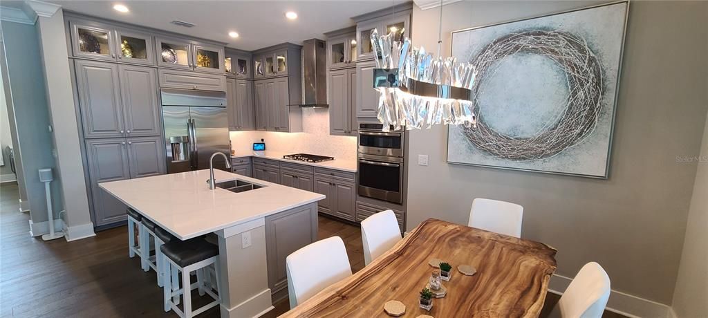 For Rent: $5,250 (4 beds, 3 baths, 2581 Square Feet)