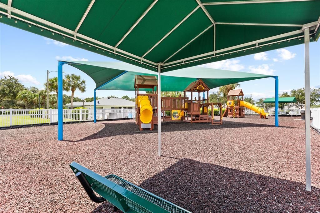 Active With Contract: $430,000 (3 beds, 2 baths, 1772 Square Feet)