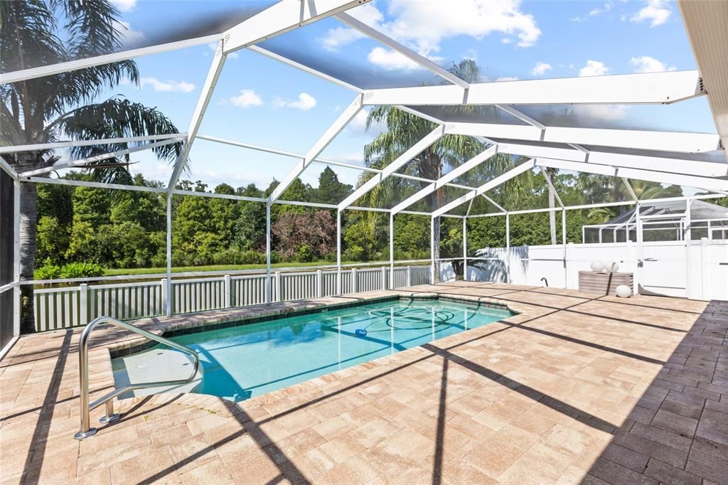 Active With Contract: $430,000 (3 beds, 2 baths, 1772 Square Feet)