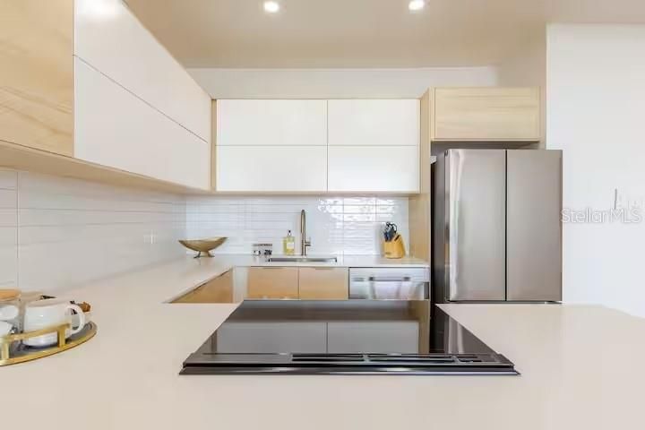 En Venta: $420,000 (1 camas, 1 baños, 806 Pies cuadrados)
