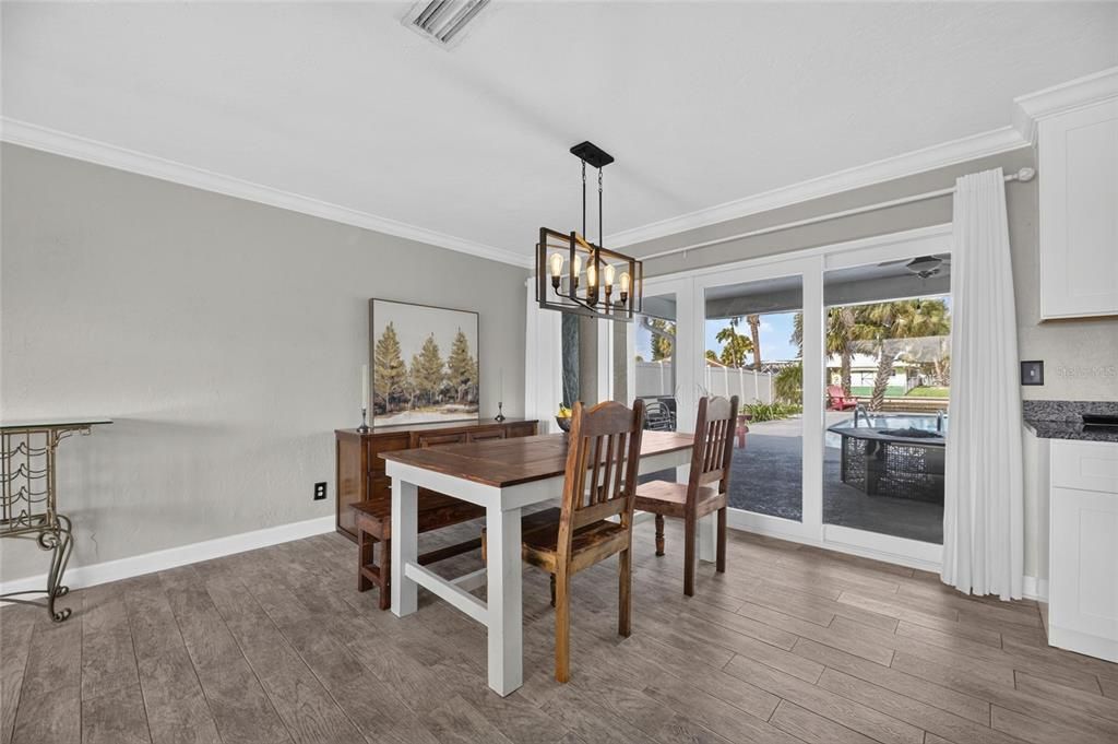 En Venta: $610,000 (3 camas, 2 baños, 1814 Pies cuadrados)