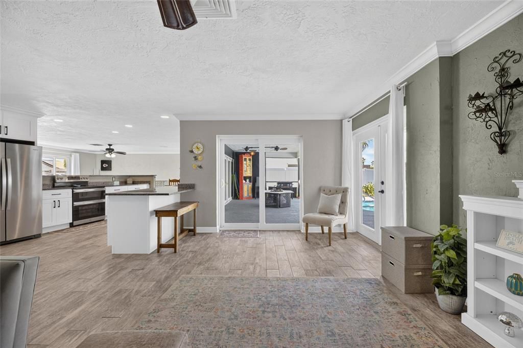 En Venta: $610,000 (3 camas, 2 baños, 1814 Pies cuadrados)
