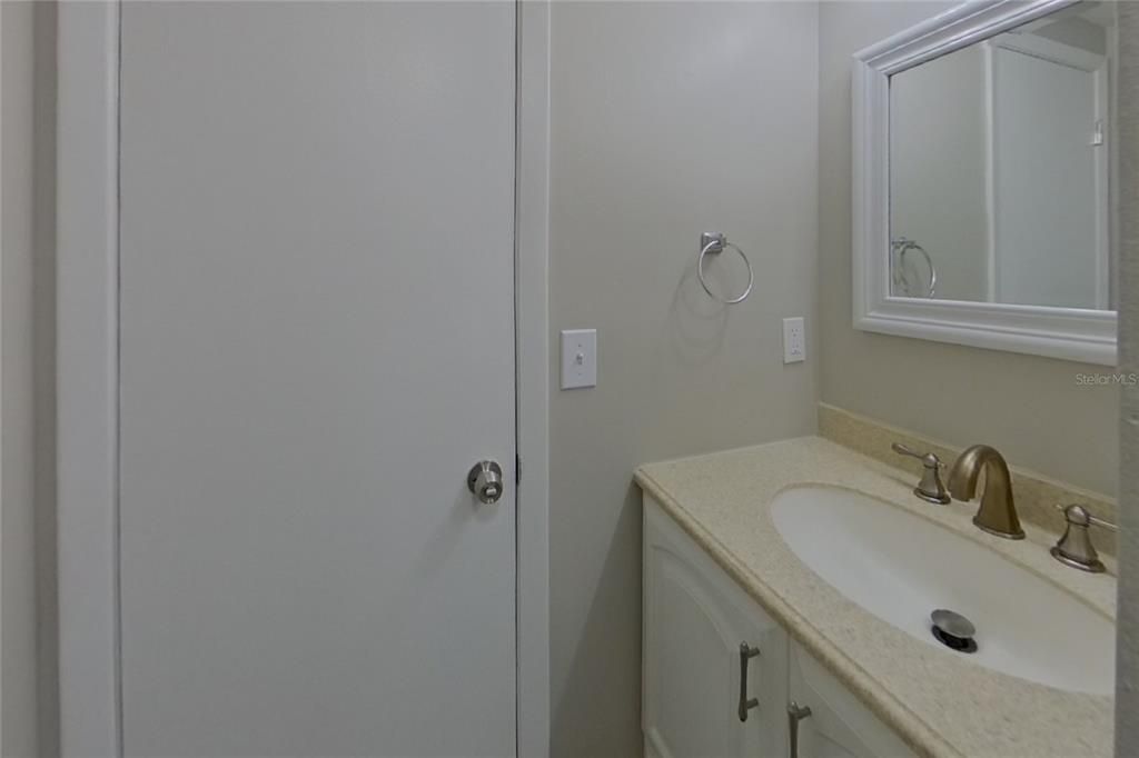 For Rent: $2,199 (3 beds, 2 baths, 1479 Square Feet)