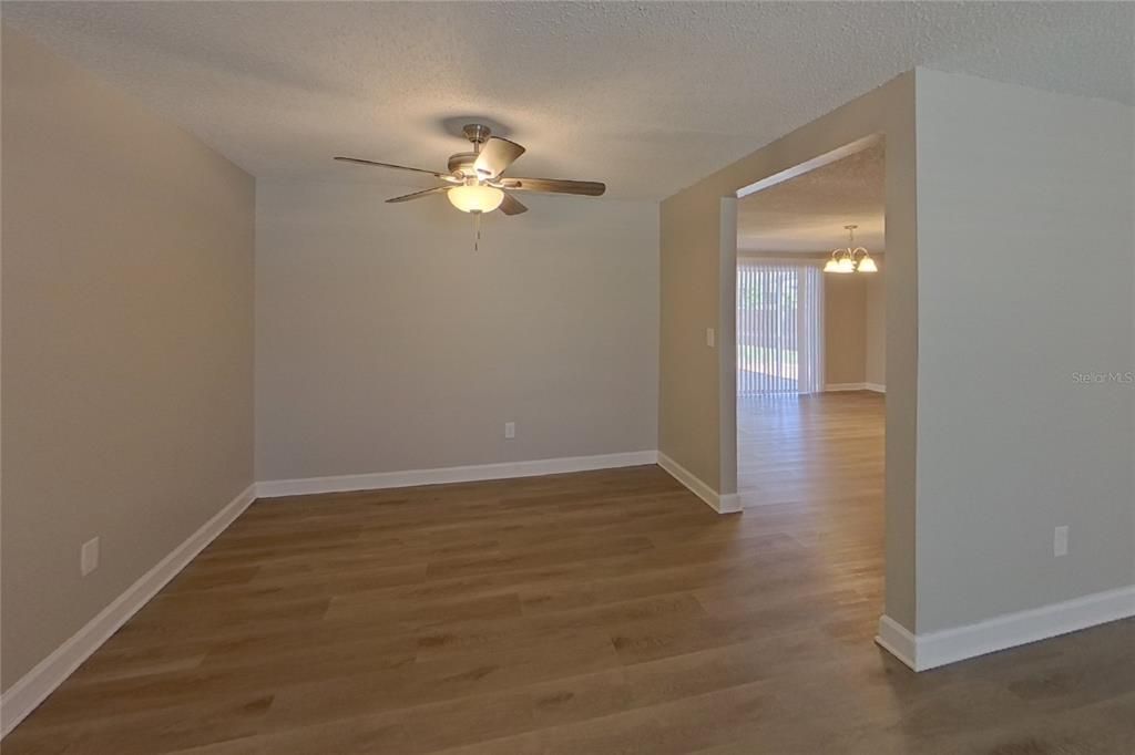 For Rent: $2,199 (3 beds, 2 baths, 1479 Square Feet)
