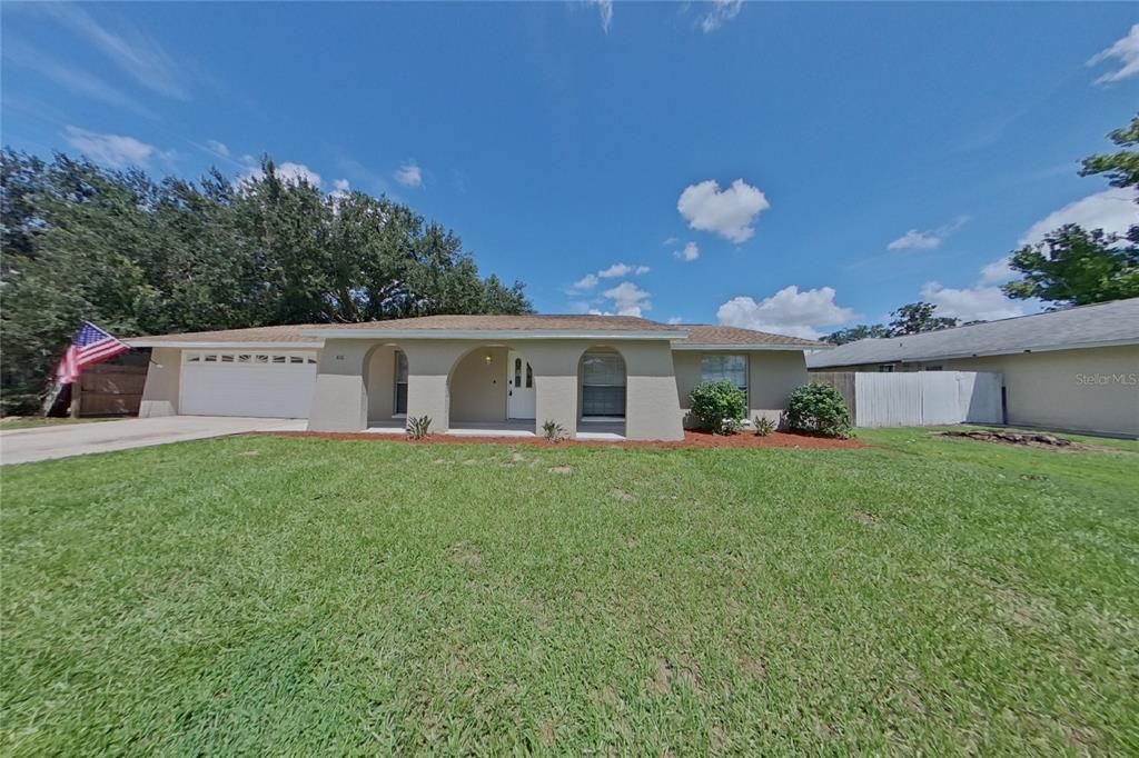 For Rent: $2,199 (3 beds, 2 baths, 1479 Square Feet)