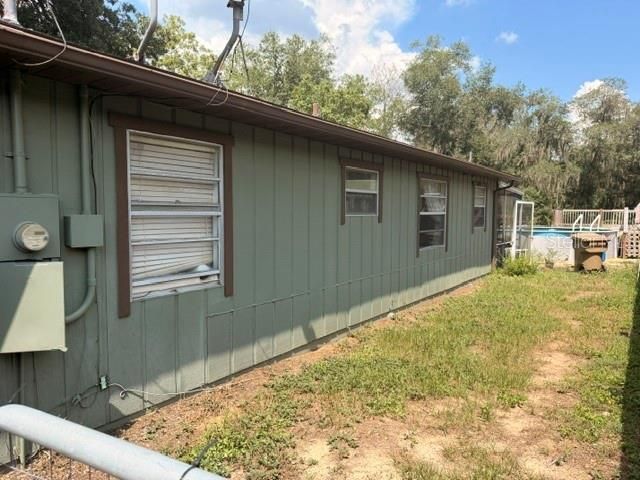 For Sale: $185,000 (2 beds, 1 baths, 1000 Square Feet)