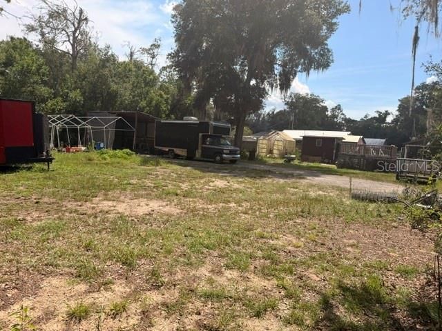 For Sale: $185,000 (2 beds, 1 baths, 1000 Square Feet)