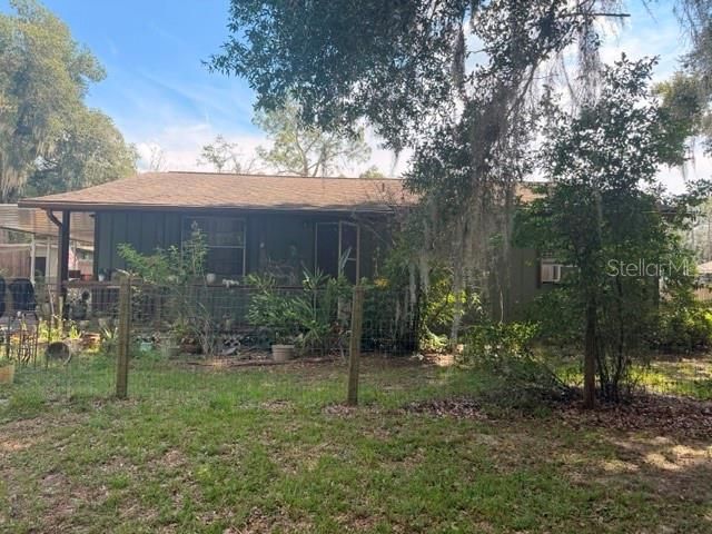 For Sale: $185,000 (2 beds, 1 baths, 1000 Square Feet)