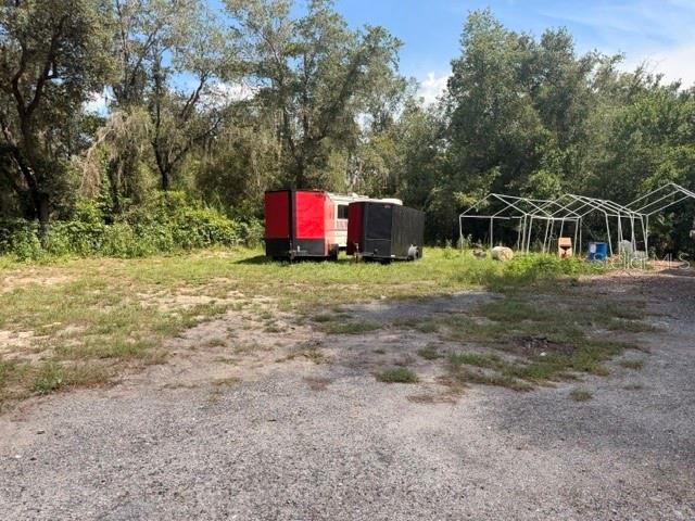 For Sale: $185,000 (2 beds, 1 baths, 1000 Square Feet)