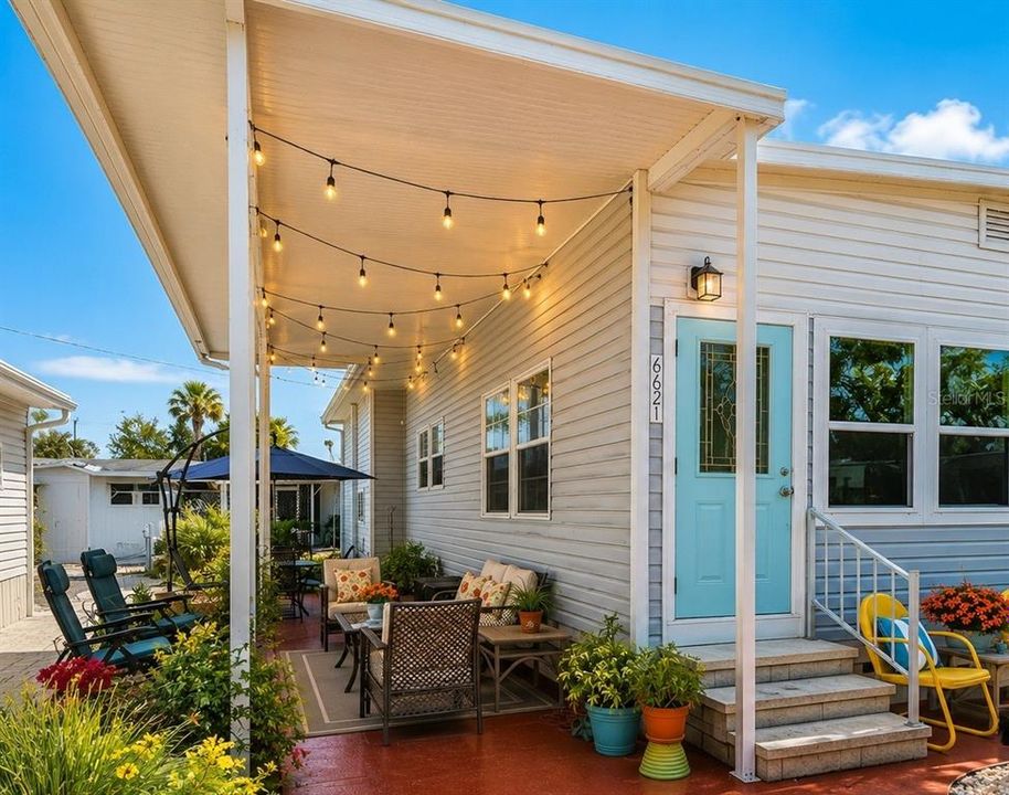 For Sale: $185,000 (2 beds, 2 baths, 1014 Square Feet)