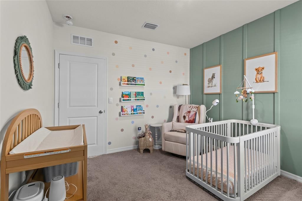 For Sale: $460,000 (5 beds, 3 baths, 2605 Square Feet)