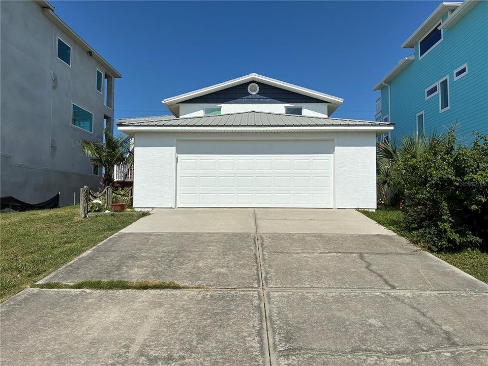 En Venta: $689,000 (3 camas, 2 baños, 1672 Pies cuadrados)
