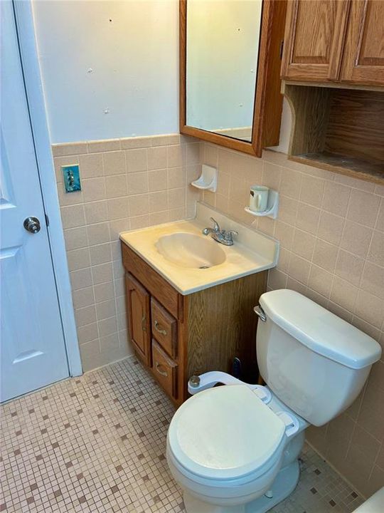 For Sale: $689,000 (3 beds, 2 baths, 1672 Square Feet)
