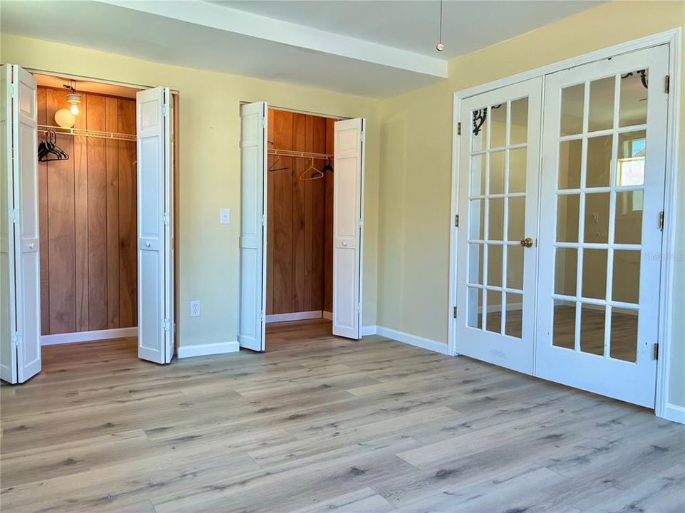 For Sale: $689,000 (3 beds, 2 baths, 1672 Square Feet)