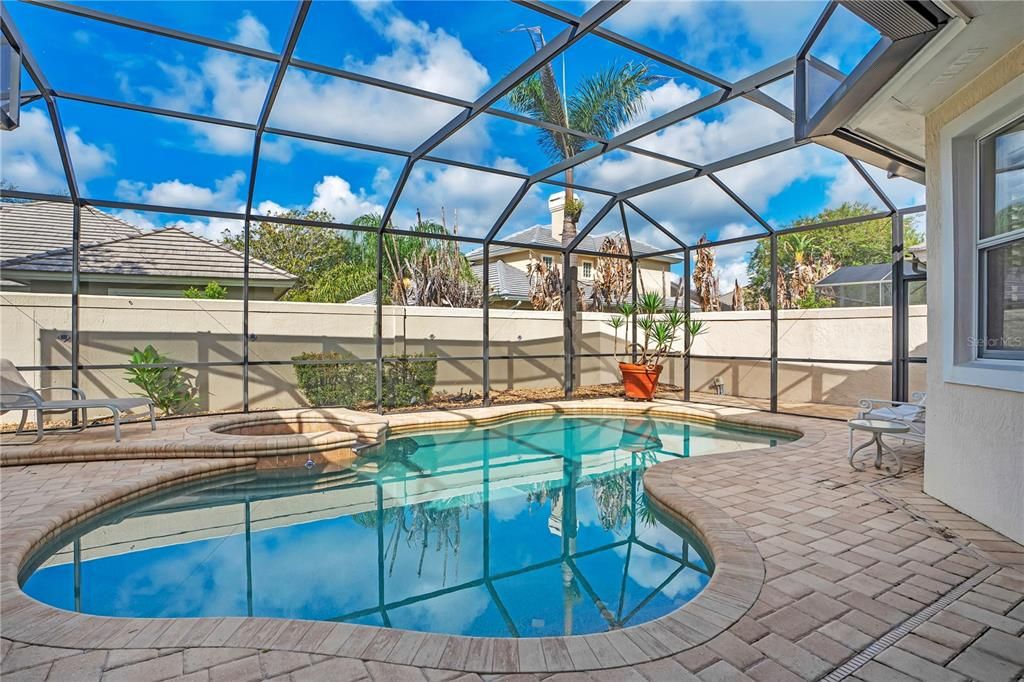 For Sale: $829,000 (4 beds, 3 baths, 2540 Square Feet)
