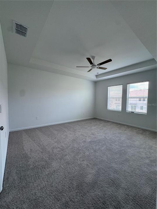 En Renta: $2,400 (3 camas, 2 baños, 1689 Pies cuadrados)